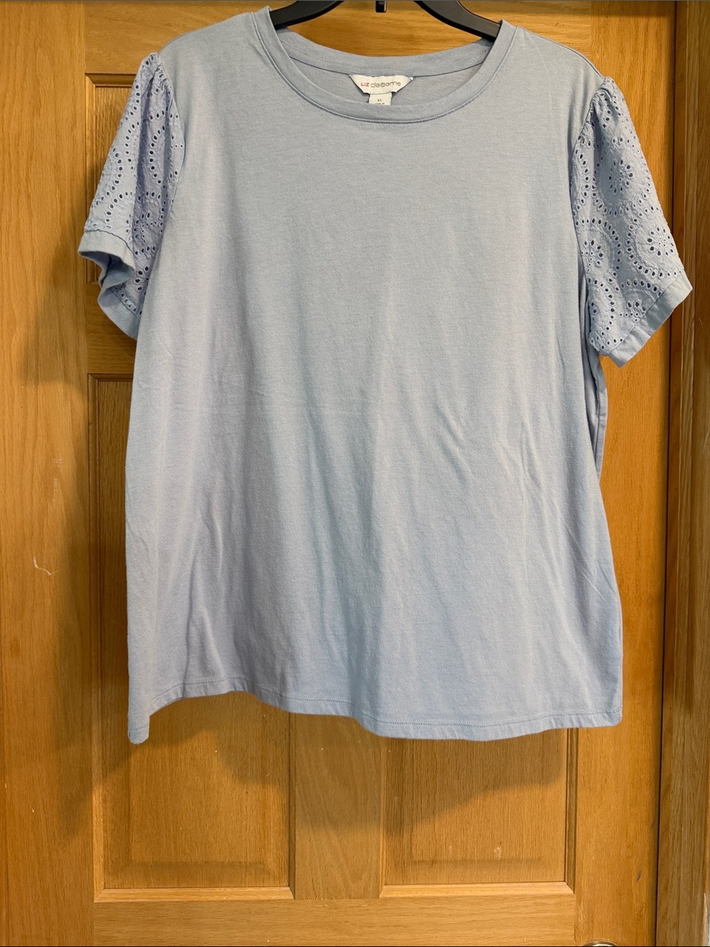 Liz Claiborne Light Blue Eyelet Sleeve Short Sleeve Tee